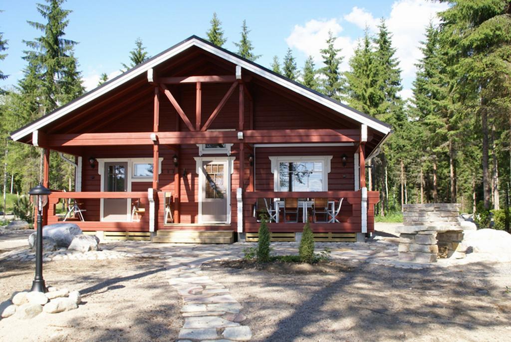 Kartanohotelli Satulinna Huvilat Hirvensalmi Rom bilde
